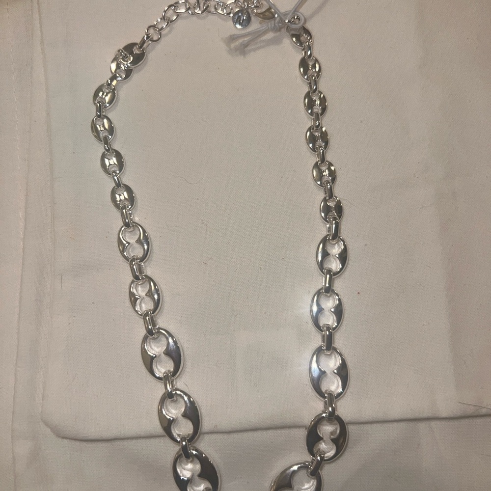 Nordstrom Shiny Silver Oval Link Necklace